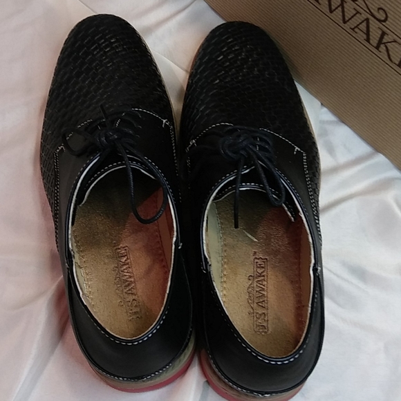 J's Awake Men's Shoes - Picture 3 of 11